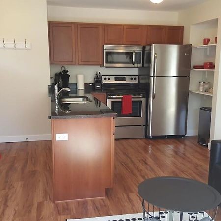 Modern And Pristine Condo -By The Gt Commons مدينة ترافيرز المظهر الخارجي الصورة